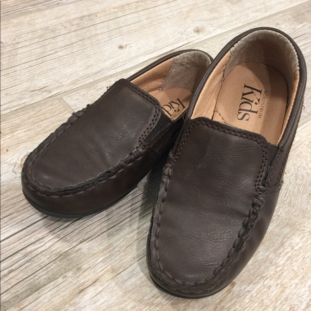 Nordstrom Kids Shoes - Size 8.5